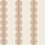 Strepen behang met boogjes voor kinderkamer meisjeskamer beige met bruin papr walls bubble dot beige bruin