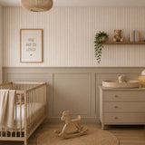 Strepen behang voor de kinderkamer warm beige smal tienerkamer jongenskamer babykamer neutrale kinderkamer