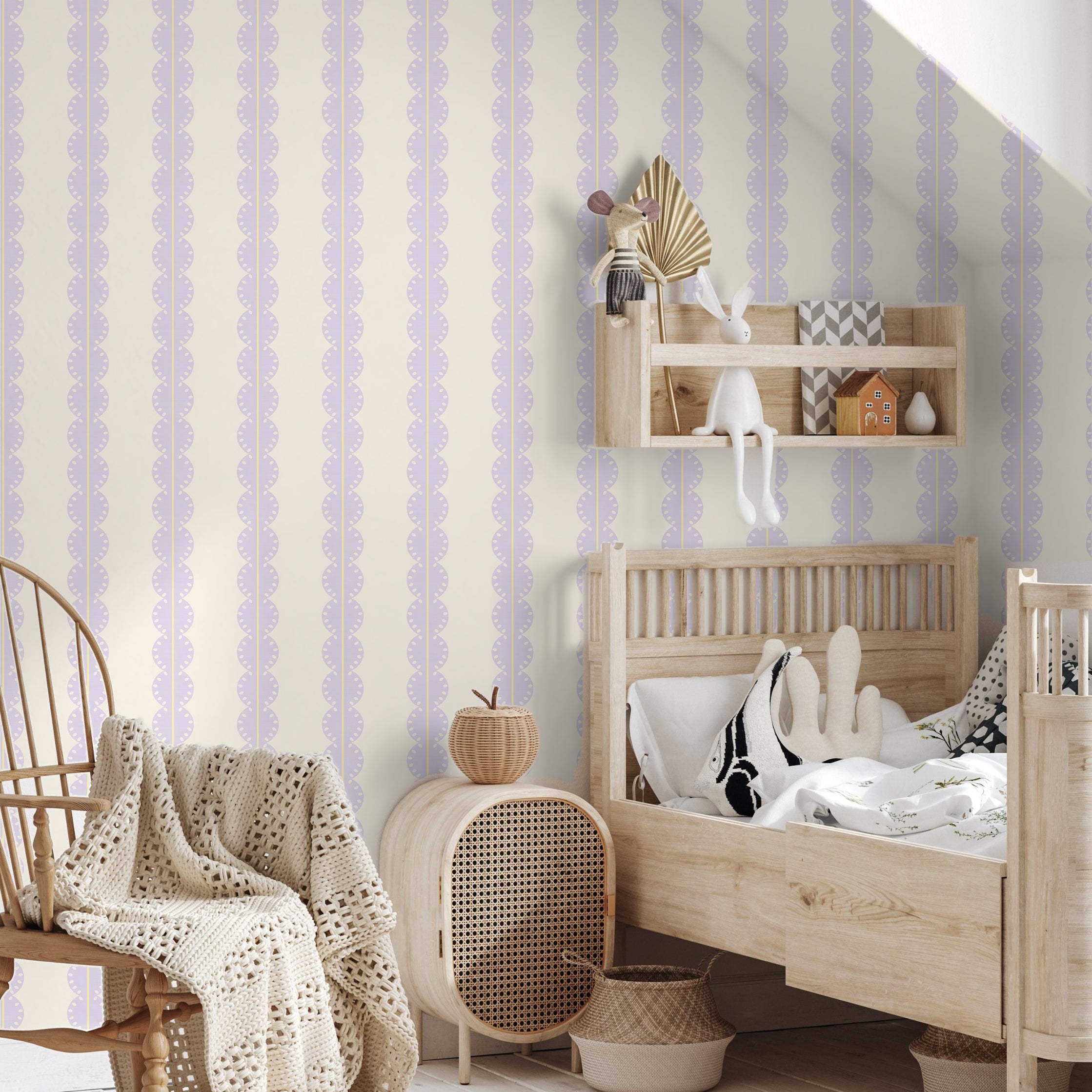 Gestreept behang met boogjes voor meisjeskamer of babykamer lila met geel papr walls bubble dot lila geel