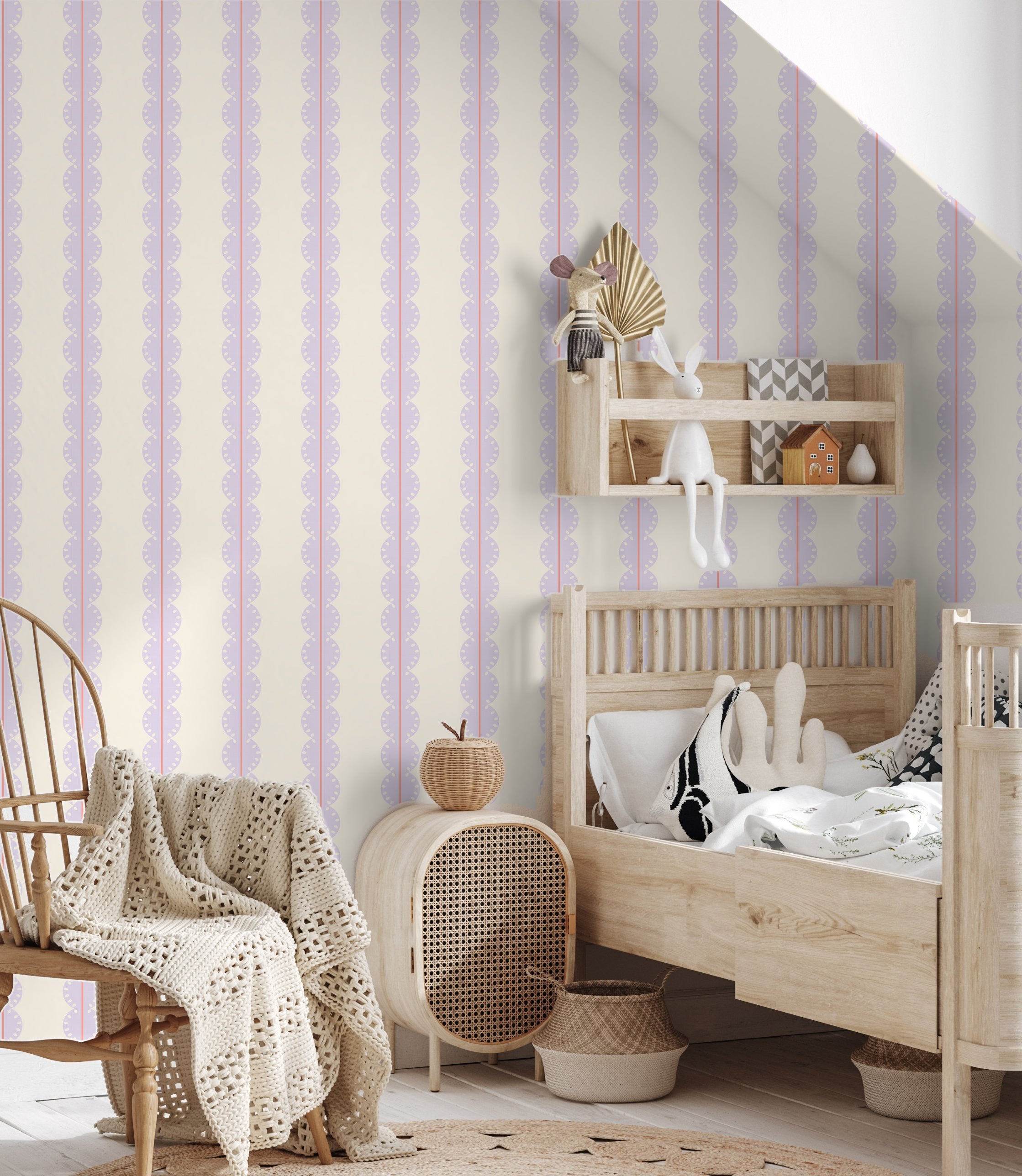 Gestreept behang met boogjes voor meisjeskamer of babykamer lila met koraal roze papr walls bubble dot lila koraal