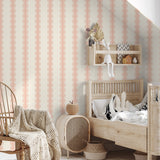 Strepen behang met boogjes voor kinderkamer meisjeskamer lichtroze koraal roze papr walls bubble dot lichtroze koraalroze